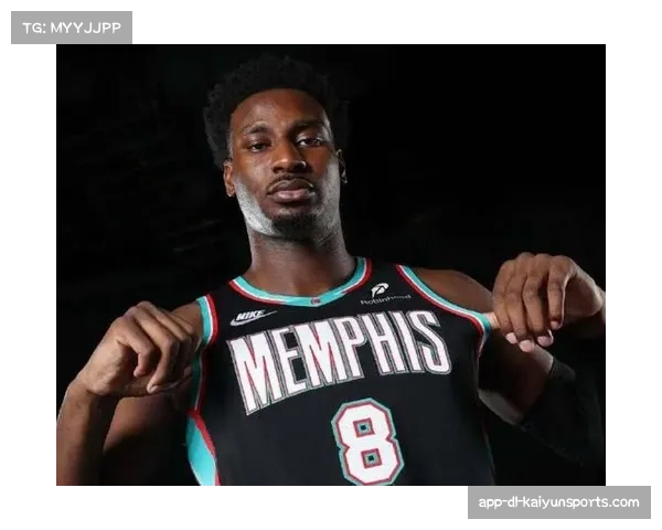 小贾伦·杰克逊半场失常 4次犯规打乱比赛节奏影响心态